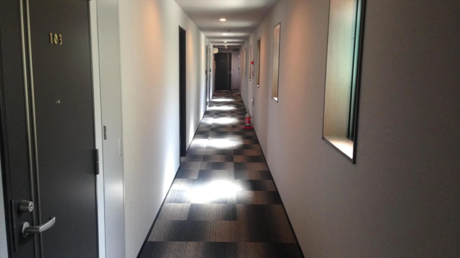 Oyo Hotel Musubi Kyoto Gojo Nishinotoin 2*,  日本