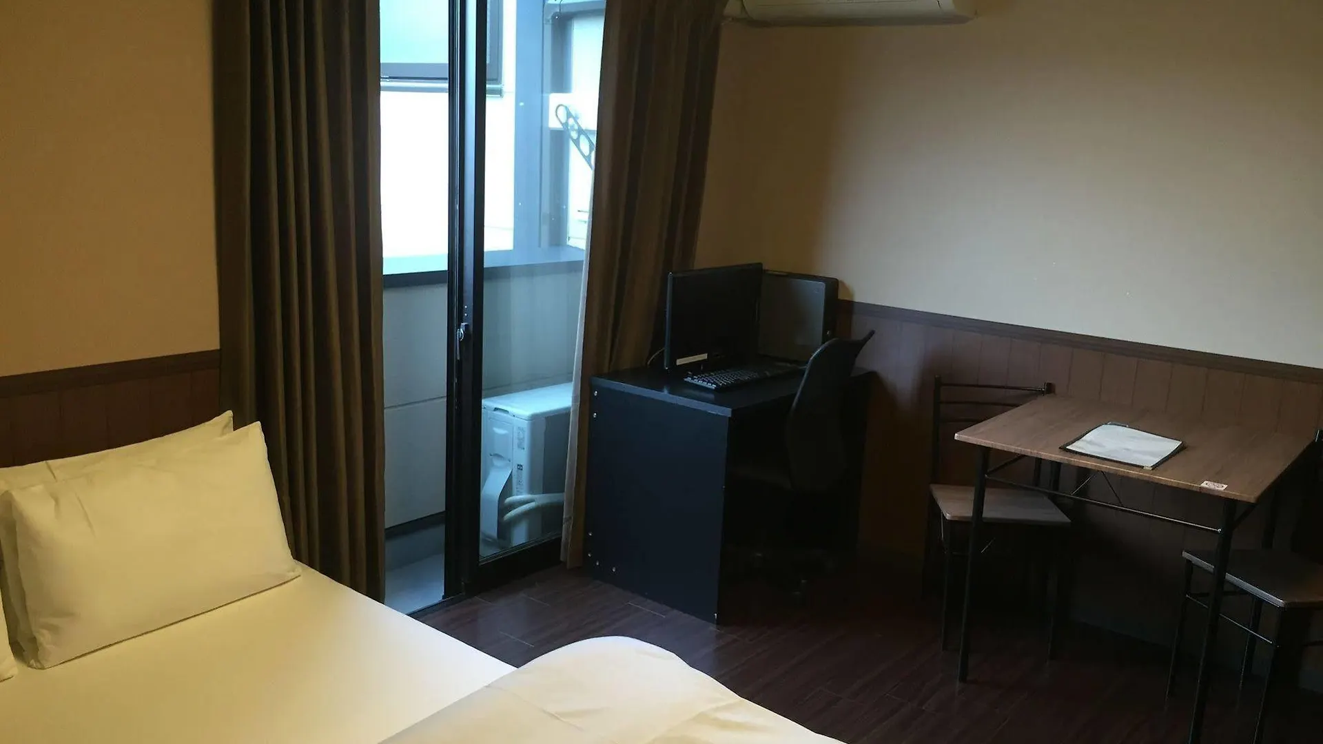Oyo Hotel Musubi Kyoto Gojo Nishinotoin