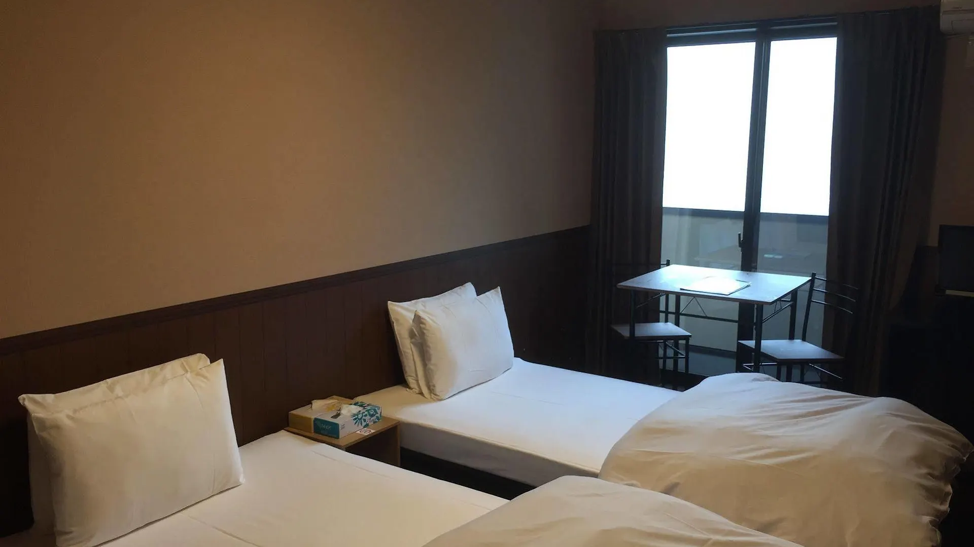 Oyo Hotel Musubi Kyoto Gojo Nishinotoin 2*,  日本